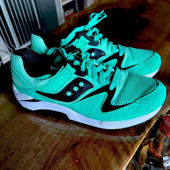 Saucony Other - Saucony mint shoes size 9.5